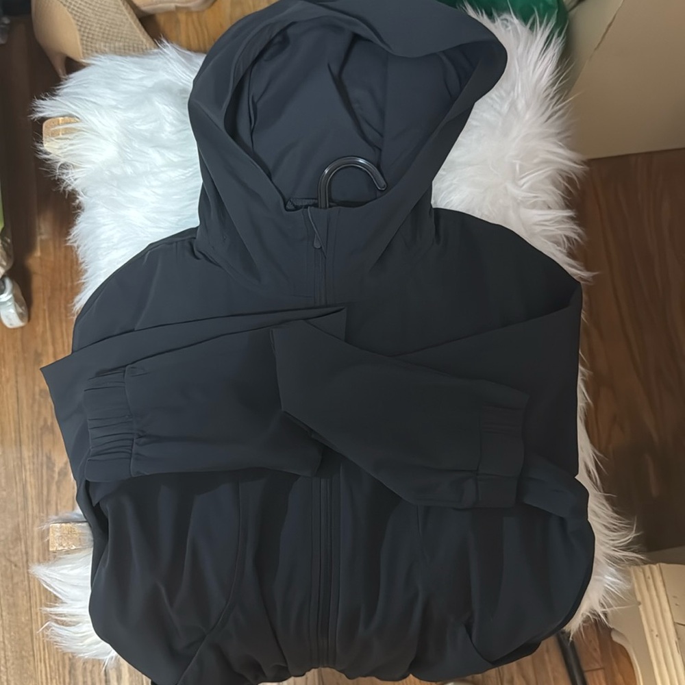 New lululemon jacket